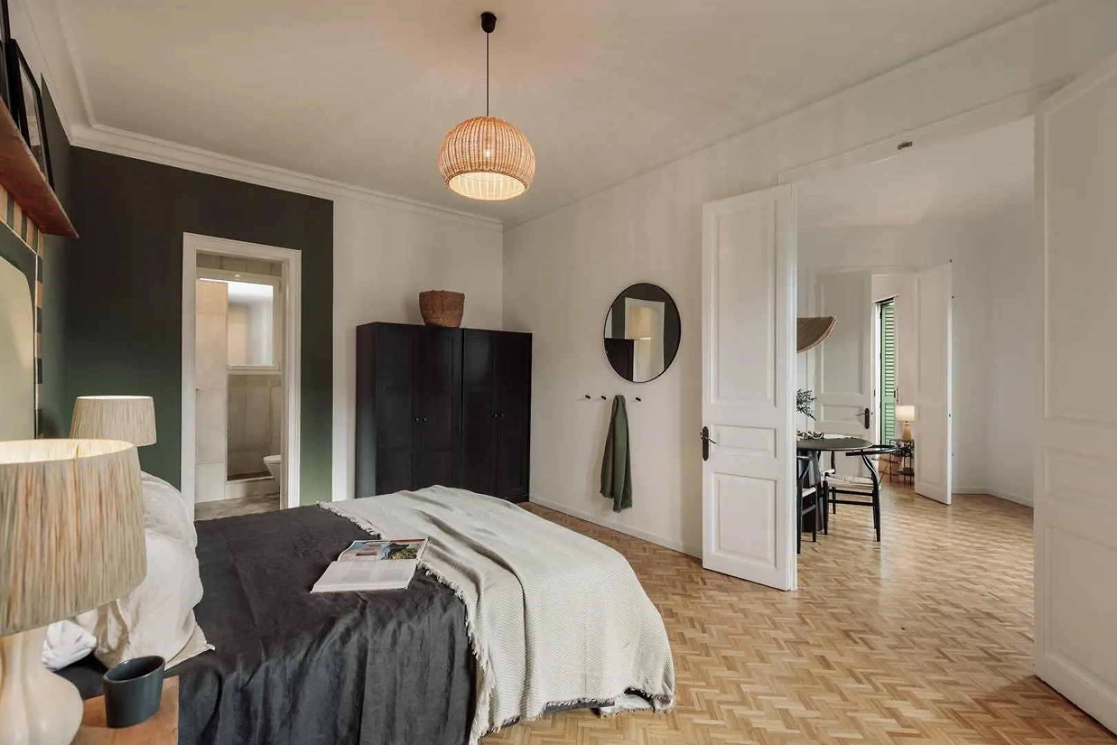 Kuleli - 2 Bedrooms And Office In Eixample Dreta Barcelona 0*,  Spanien